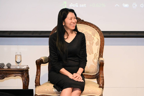 ผศ.ดร.จิรนันท์ ปิยะพงษ์กุล ได้รับเชิญเป็นวิทยากรร่วมบรรยายพิเศษเกี่ยวกับโครงการที่รับสนับสนุนทุนจาก APEC